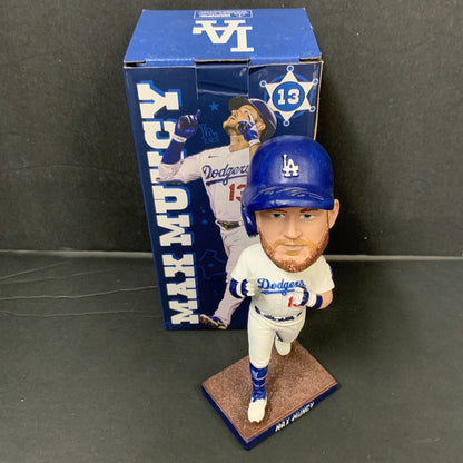 MAX MUNCY DODGERS SIGNED 2022 BOBBLEHEAD "GIANT KILLER" INSCRIPTION BAS WZ79291