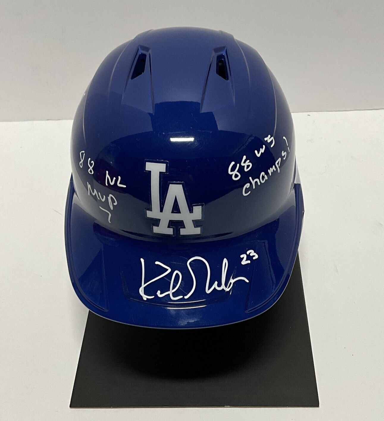 KIRK GIBSON 88 WS CHAMP SIGNED FULL SIZE DODGERS HELMET W/4 INSCRIPTIONS W140622