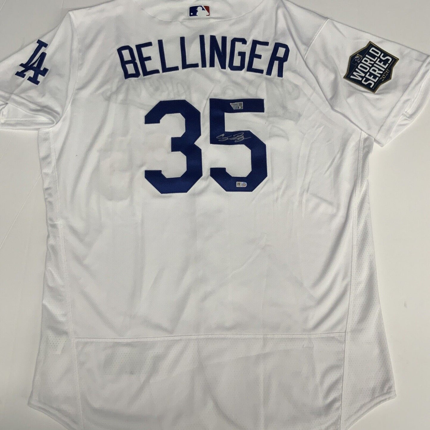 CODY BELLINGER DODGERS CHAMPION SIGNED 2020 WORLD SERIES JERSEY MLB VT102744