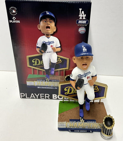 VICTOR GONZALEZ DODGERS SIGNED WS FOCO BOBBLEHEAD "HECHO EN MEXICO" PSA 2C88325