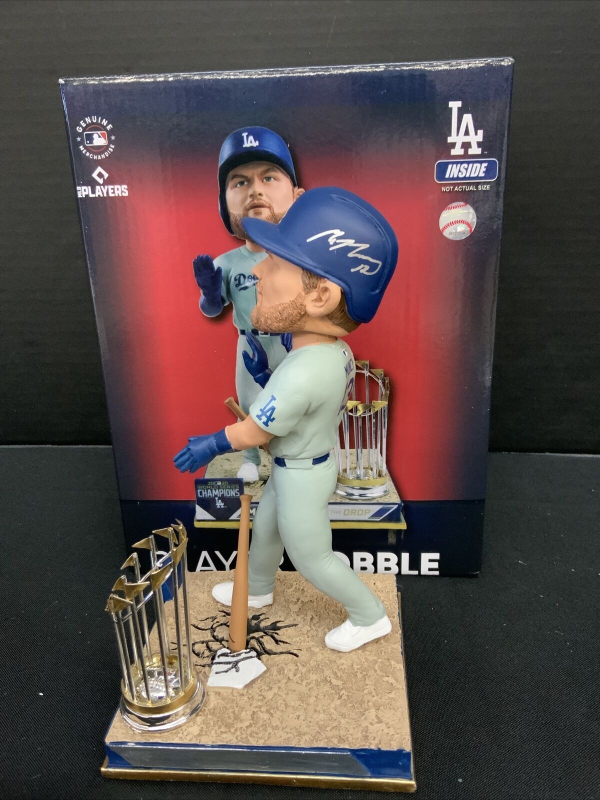 MAX MUNCY DODGERS SIGNED FOCO CHAMPIONSHIP BOBBLEHEAD PSA 1C01933