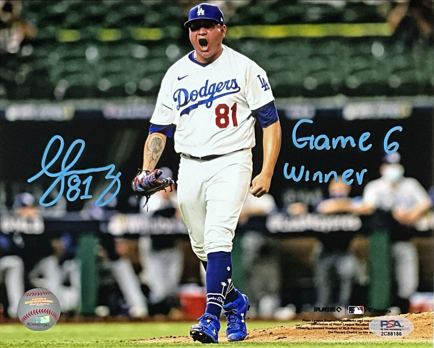 VICTOR GONZALEZ DODGERS SIGNED 2020 WS GAME 6 8X10 PHOTO "GAME 6 WINNER" PSA