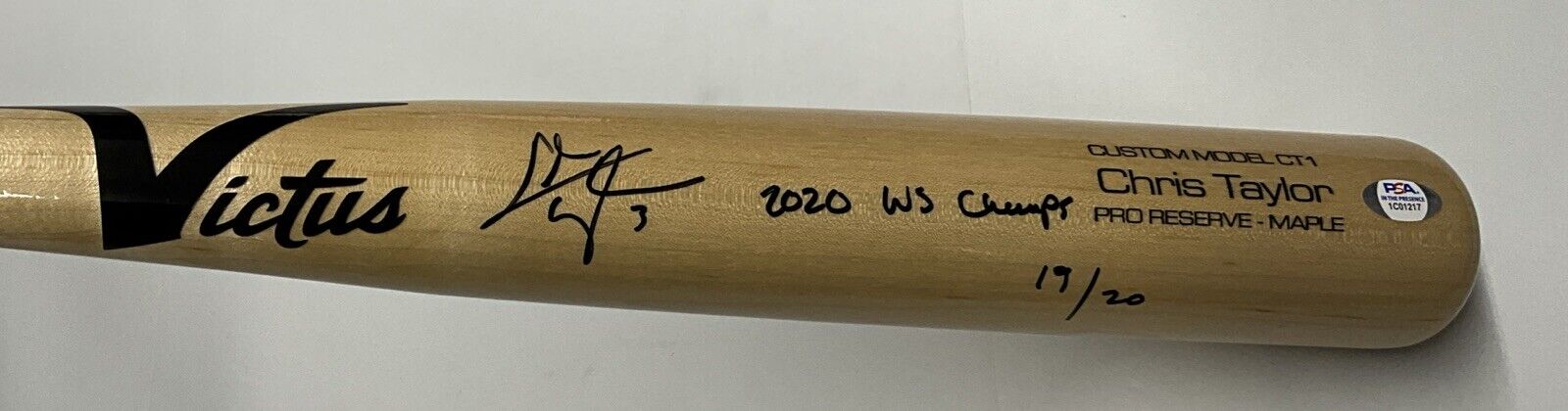 19/20 CHRIS TAYLOR DODGERS SIGNED VICTUS GAME MODEL BAT "2020 WS CHAMPS" INS PSA