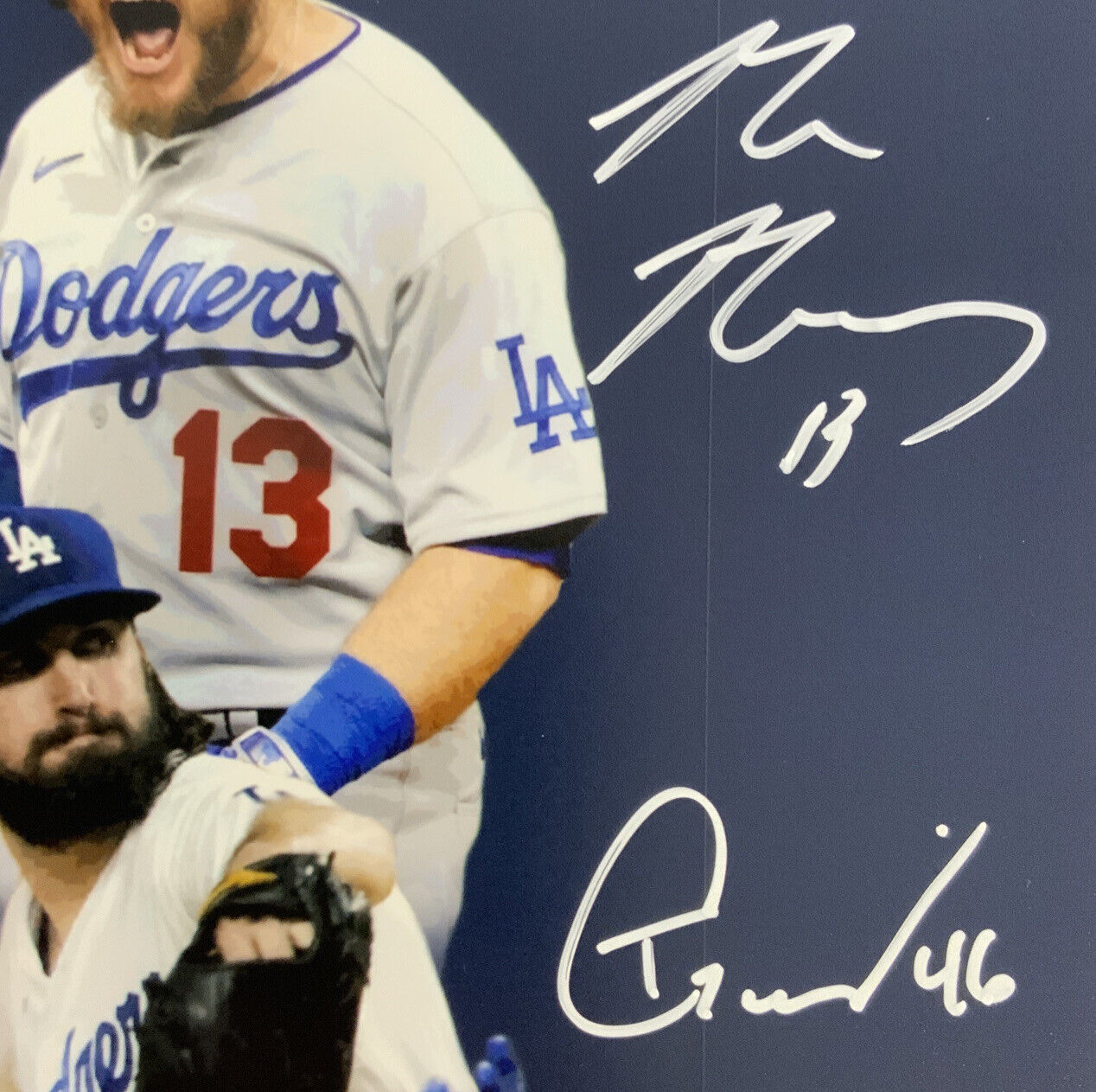 18/20 DODGERS 2020 WORLD SERIES 16X20 PHOTO WITH 10 AUTOGRAPHS MUNCY TAYLOR PSA