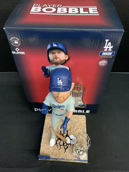 MAX MUNCY DODGERS SIGNED CHAMPIONSHIP BOBBLEHEAD "2020 WS CHAMPS" PSA 1C01940