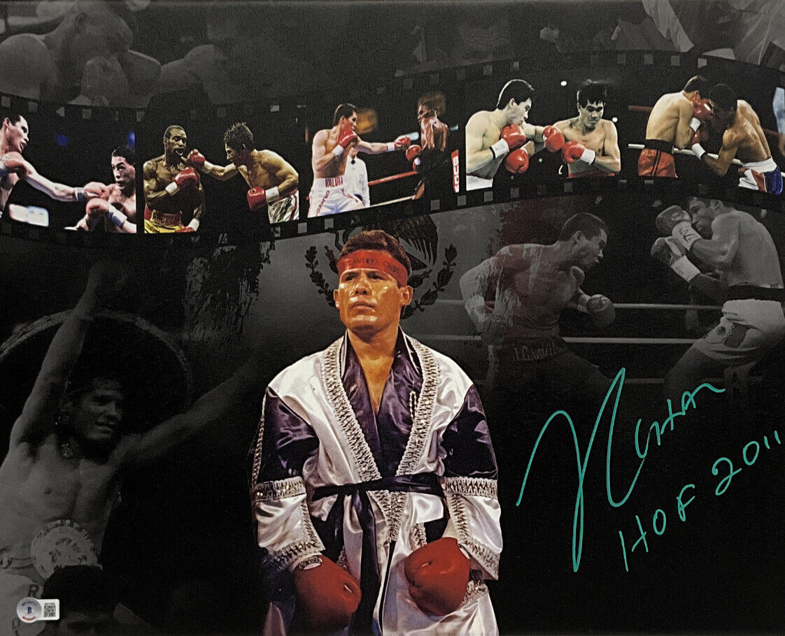 JULIO CESAR CHAVEZ MEXICO SIGNED 16X20 STRETCHED CANVAS "HOF 2011" BAS W210358