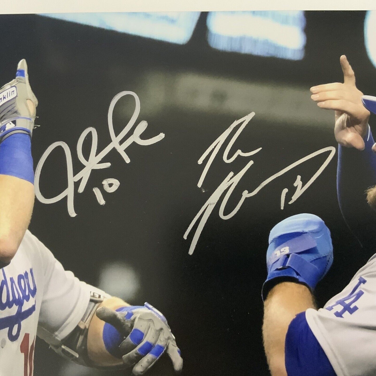 MAX MUNCY & JUSTIN TURNER DODGERS SIGNED 11X14 HOMERUN CELEBRATION PHOTO PSA