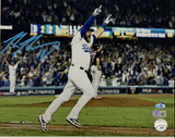 MAX MUNCY DODGERS SIGNED 2018 WORLD SERIES GAME 3 WALK-OFF HR 11X14 PHOTO BAS
