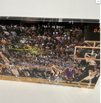 DEREK FISHER LAKERS SIGNED 20X30 STRETCHED 0.4 SECONDS SHOT CANVAS BAS W128310