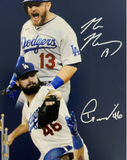 11/20 DODGERS 2020 WORLD SERIES 16X20 PHOTO WITH 10 AUTOGRAPHS MUNCY TAYLOR PSA