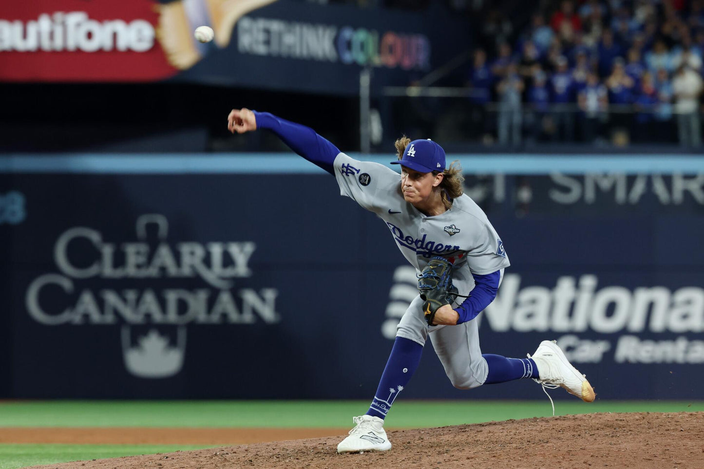 TYLER GLASNOW DODGERS 2025 WORLD SERIES CHAMPION PRIVATE SIGNING