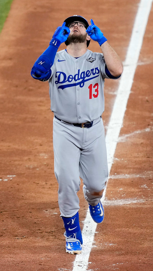 MAX MUNCY DODGERS 3X WORLD SERIES CHAMPION PUBLIC SIGNING / MEET AND GREET 2025