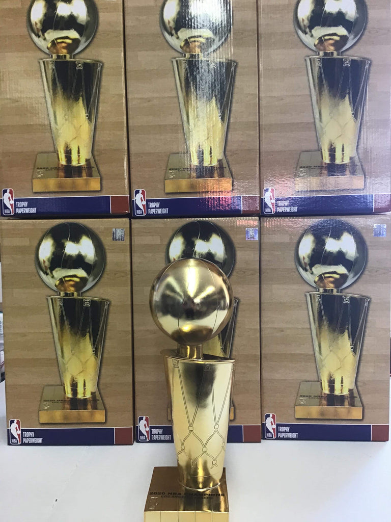 Los Angeles Lakers 2020 NBA Finals Champions 12 Paperweight