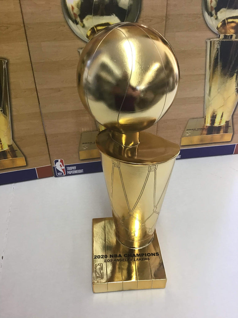 Los Angeles Lakers 2020 NBA Finals Champions 12 Paperweight